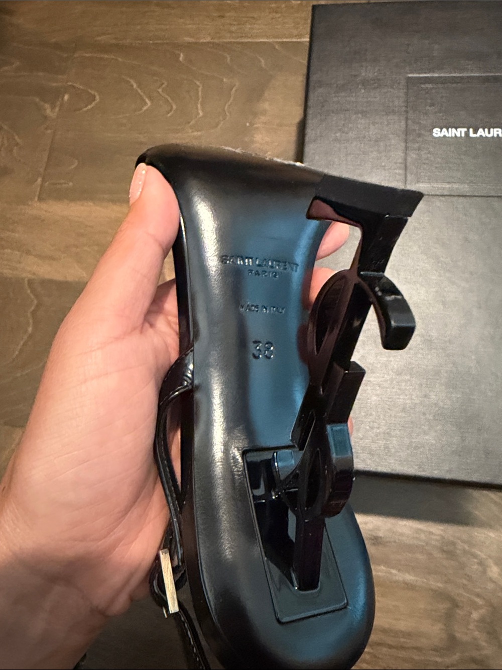 Saint Laurent Black Patent Opyum Logo Slingback Heels - Picture 4 of 4